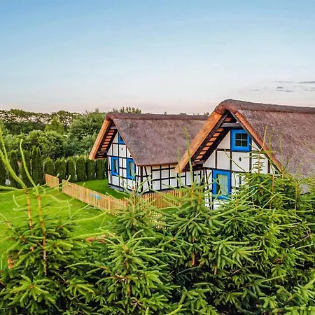 2 Bedroom Beautiful In Holiday home