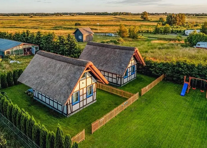 2 Bedroom Beautiful In Casa vacanze *